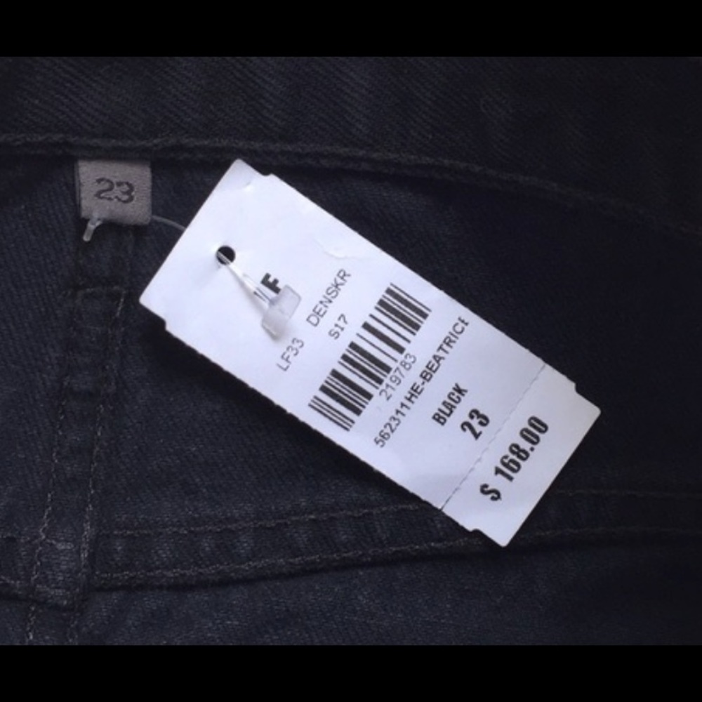 LF Carmar black denim skirt - Picture 4 of 4